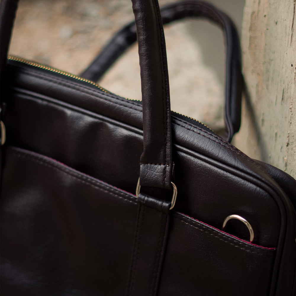 Classic Brown Leatherite Laptop Sleeve Bag - BREACHIT
