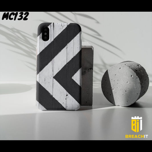 MC132 Black And White Customized Mobile Case - BREACHIT