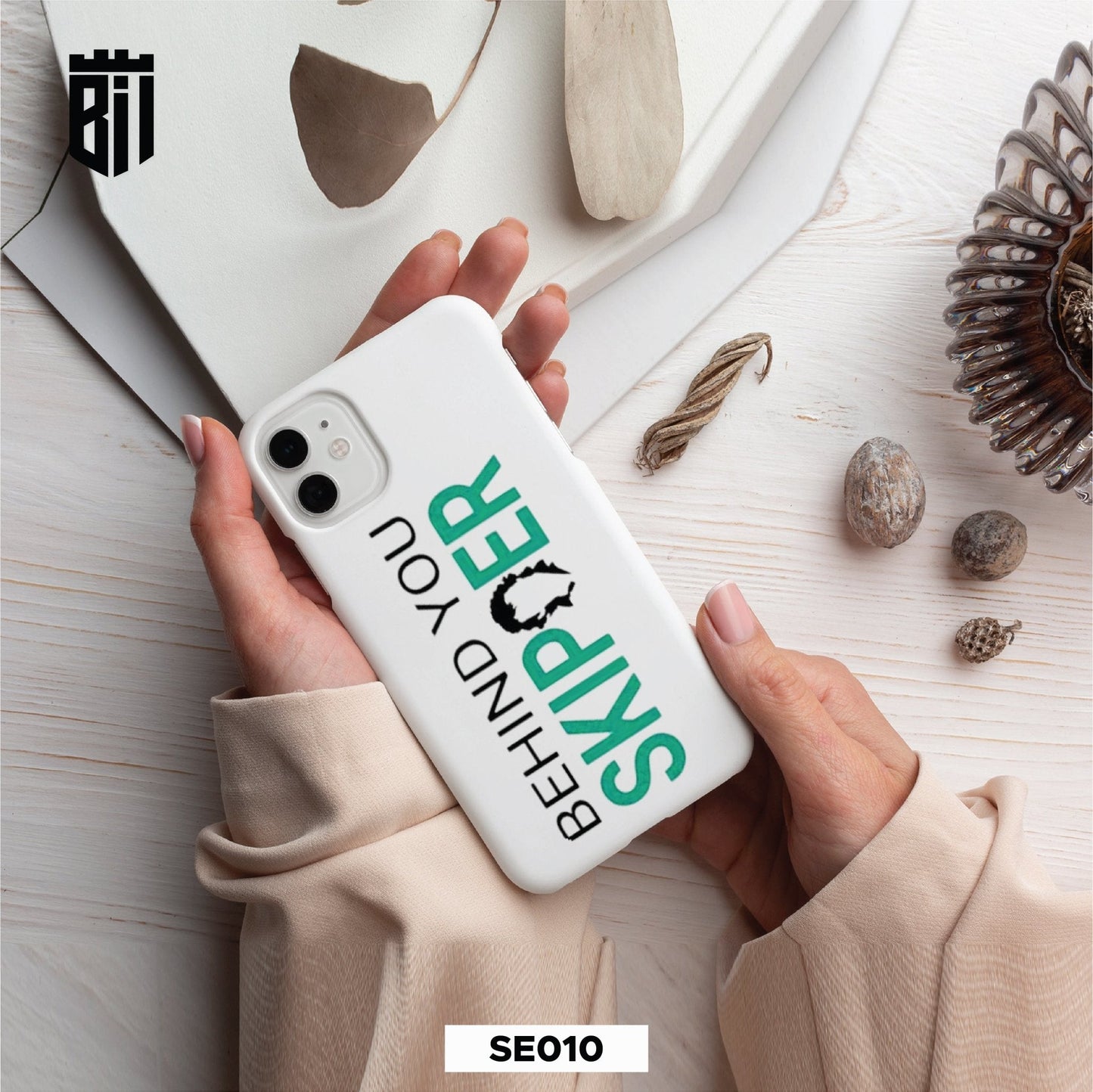 SE010 Behind You Skipper Mobile Case - BREACHIT