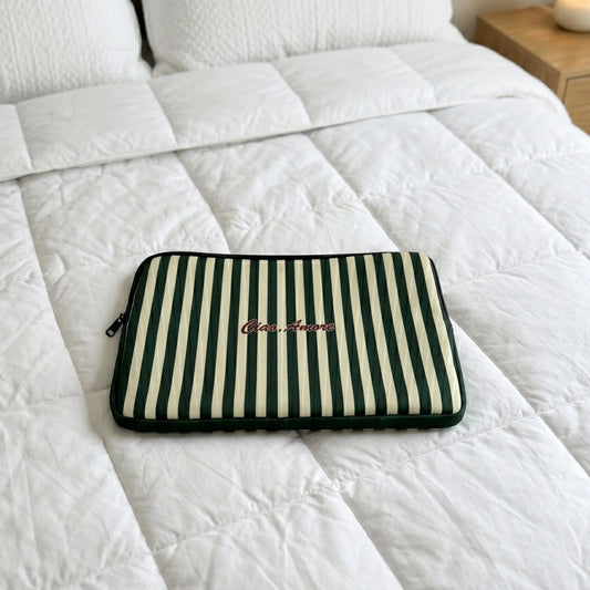 Bella Stripe Premium Laptop Sleeve - BREACHIT