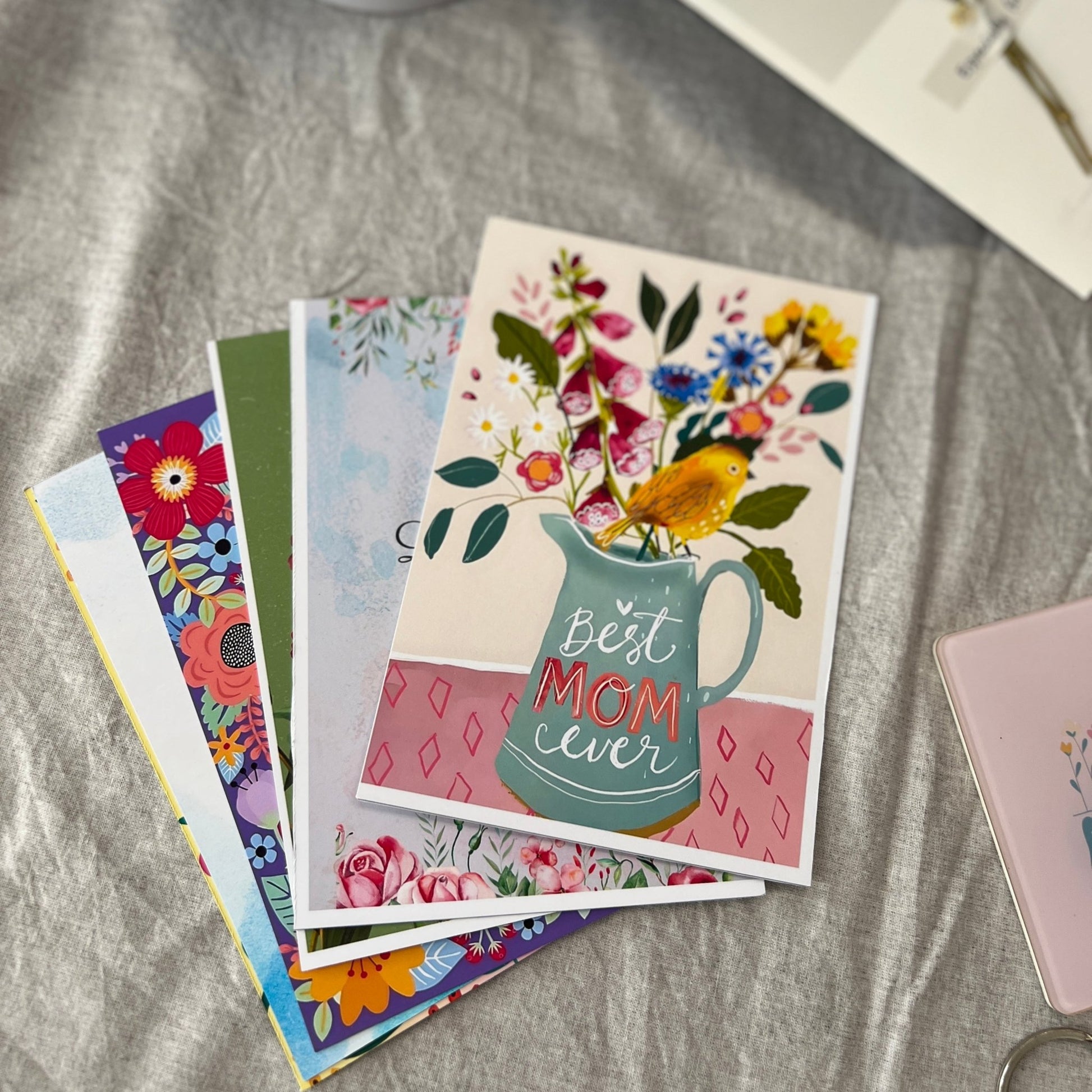 Bloom For Mom - Mothers Day Gift Box - BREACHIT