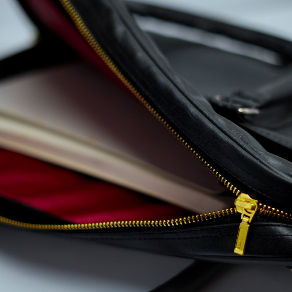 Classic Black Leatherite Laptop Sleeve Bag - BREACHIT