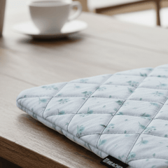 Daisy Puff Quilt Puffer Laptop Sleeve - BREACHIT