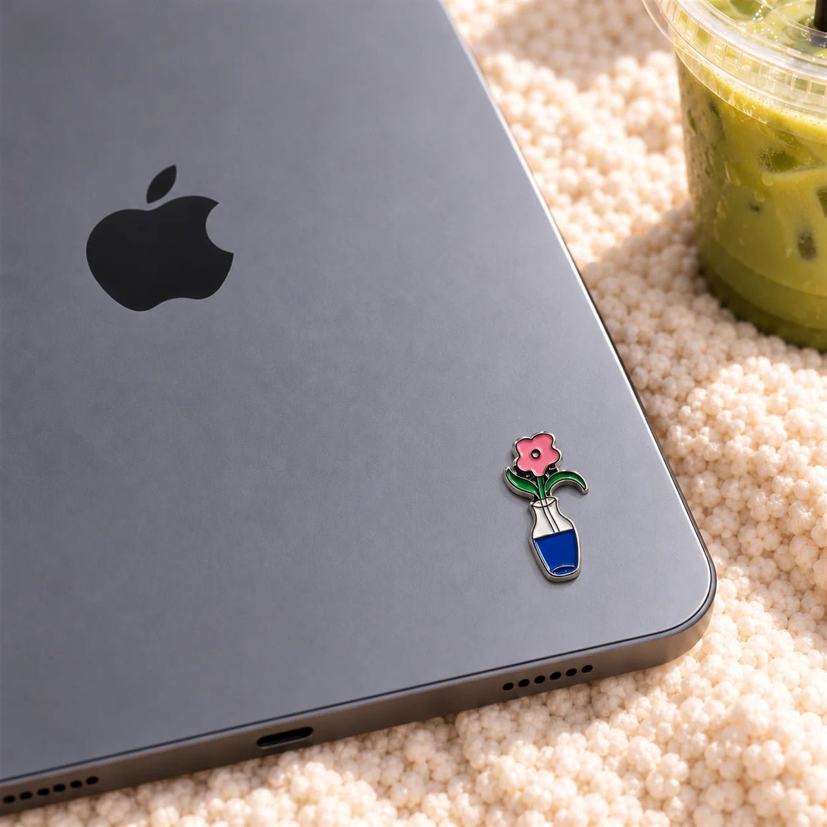 Floral Vase - Adhesive Metal Charm - BREACHIT