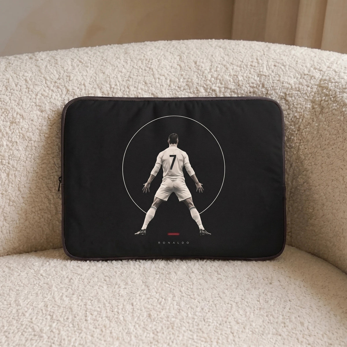 Iconic CR7 Laptop Sleeve - BREACHIT