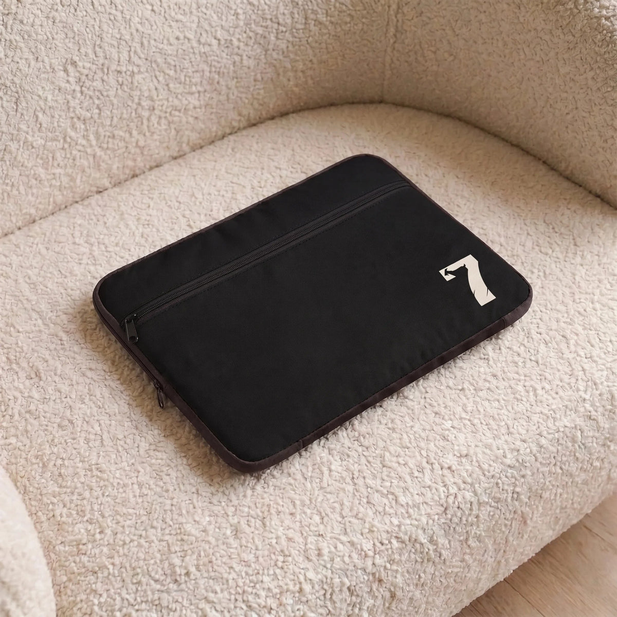 Iconic CR7 Laptop Sleeve - BREACHIT