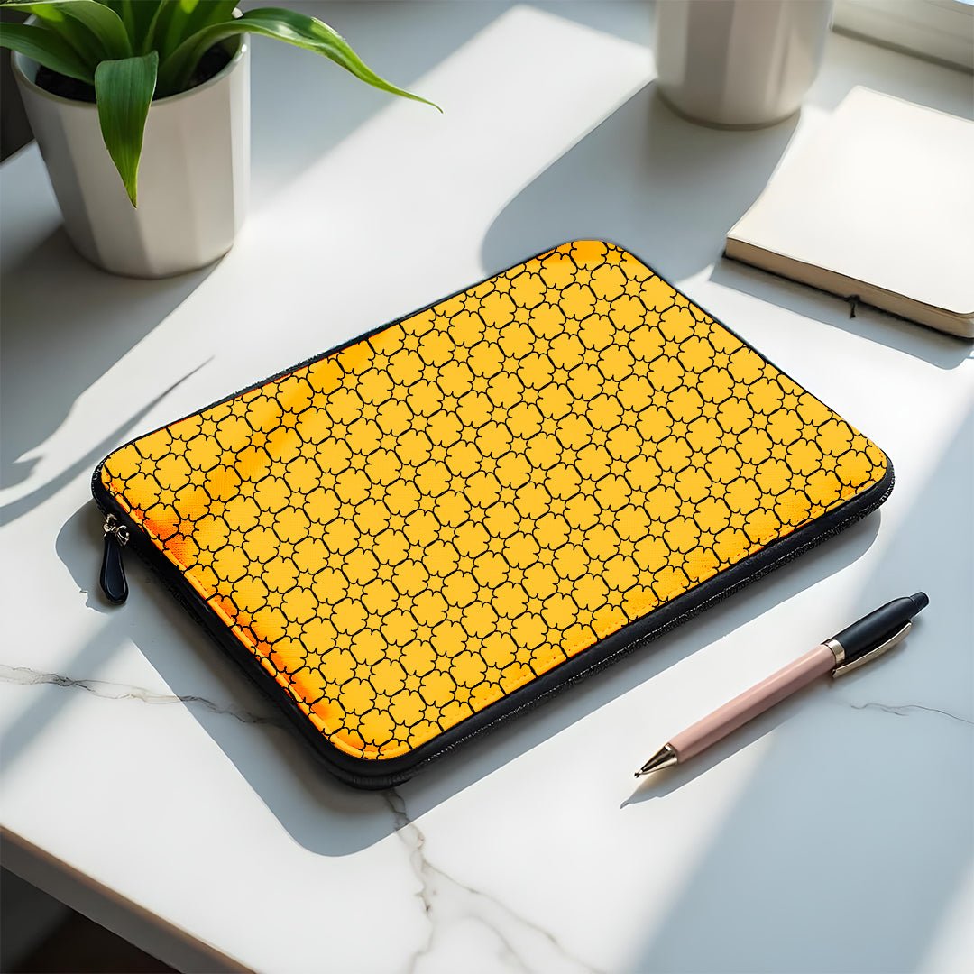 L241 Snake Laptop Sleeve - BREACHIT