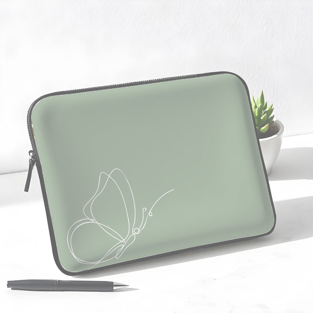 L261 White Butterfly Laptop Sleeve - BREACHIT