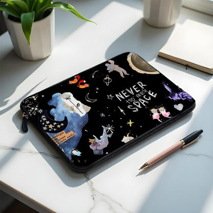 L282 Never Space Laptop Sleeve - BREACHIT