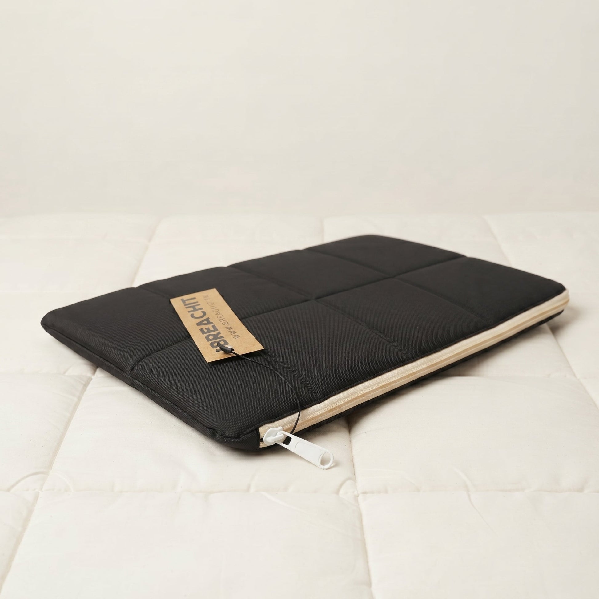 Midnight Black Quilt Puffer Laptop Sleeve - BREACHIT