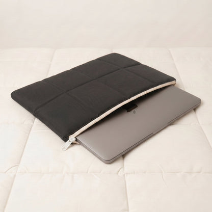 Midnight Black Quilt Puffer Laptop Sleeve - BREACHIT