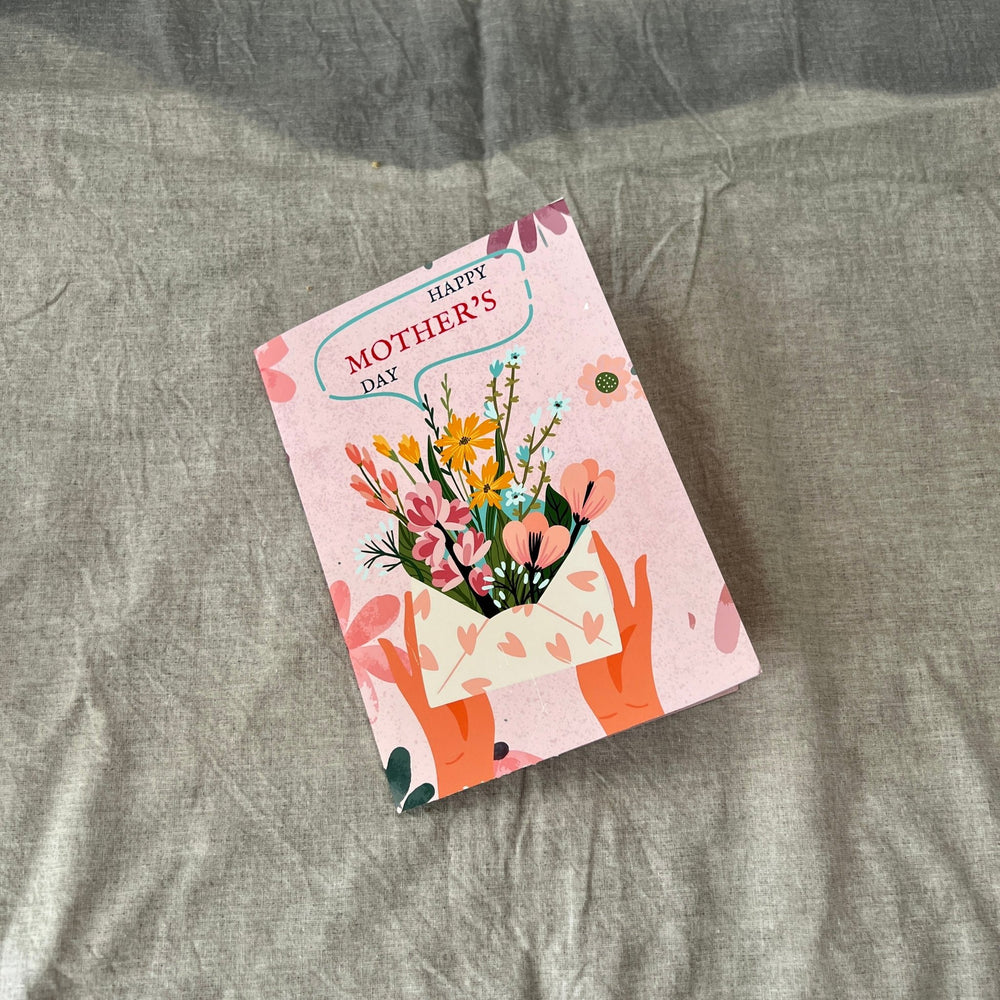 Moments of Love - Mothers Day Gift Box - BREACHIT