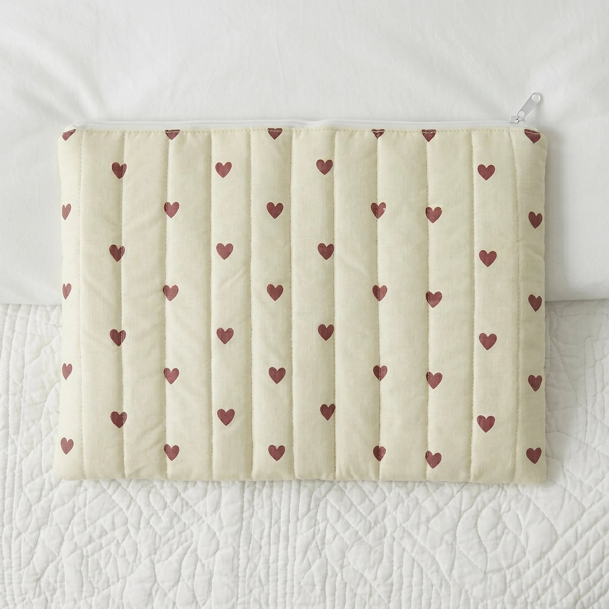 Petit Coeur Quilt Puffer Laptop Sleeve - BREACHIT