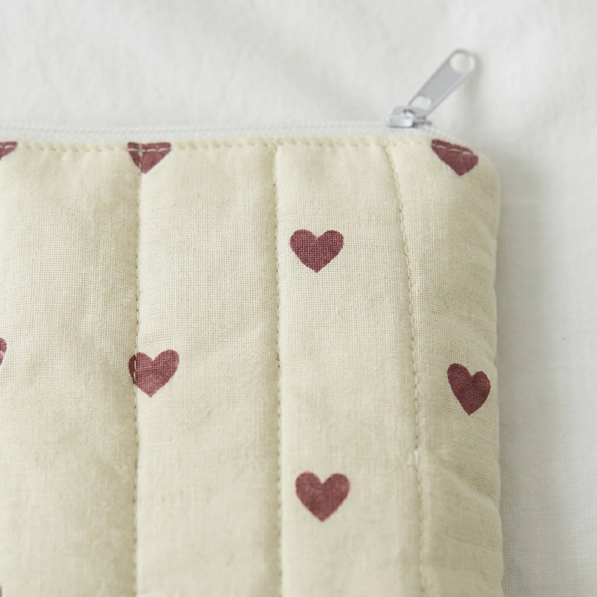Petit Coeur Quilt Puffer Laptop Sleeve - BREACHIT