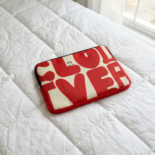 Retro Love Premium Laptop Sleeve - BREACHIT