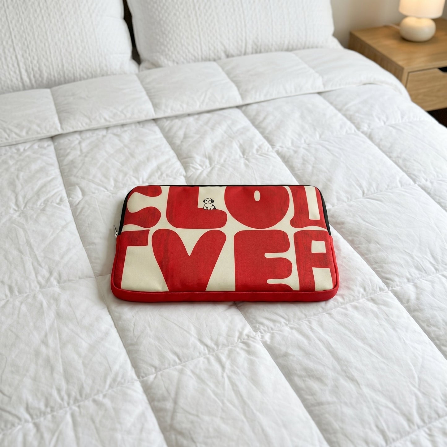 Retro Love Premium Laptop Sleeve - BREACHIT