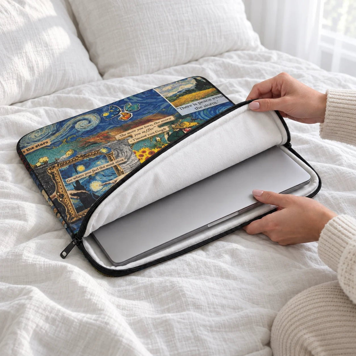 Starry Fields Laptop Sleeve - BREACHIT