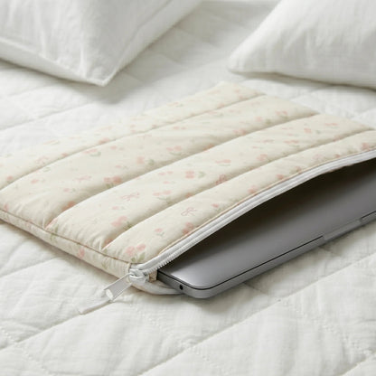 The Whisper Quilt Puffer Laptop Sleeve - BREACHIT