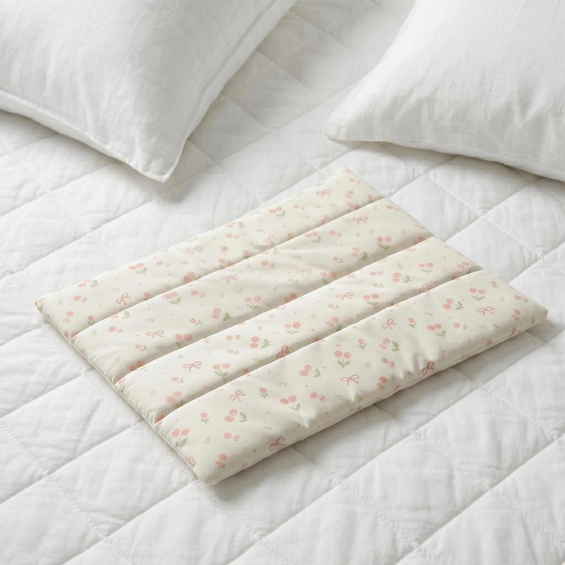 The Whisper Quilt Puffer Laptop Sleeve - BREACHIT