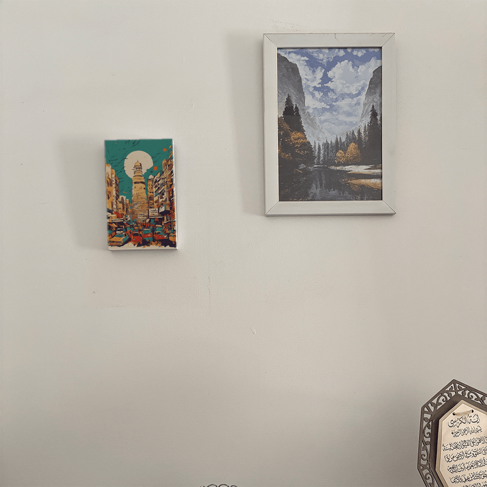 WF019 - Busy City Wall Frame - BREACHIT