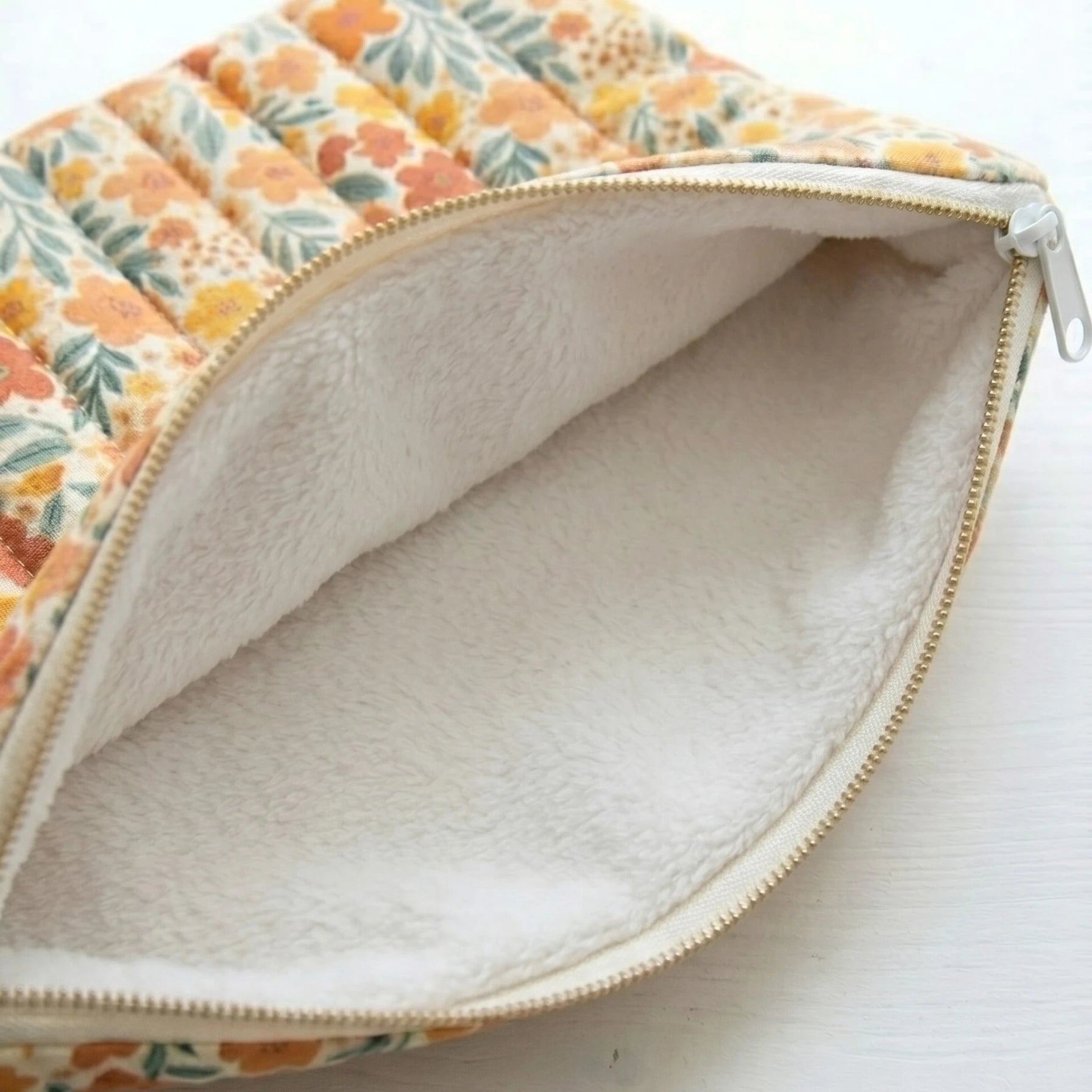 Wildflower Quilt Puffer Laptop Sleeve - BREACHIT