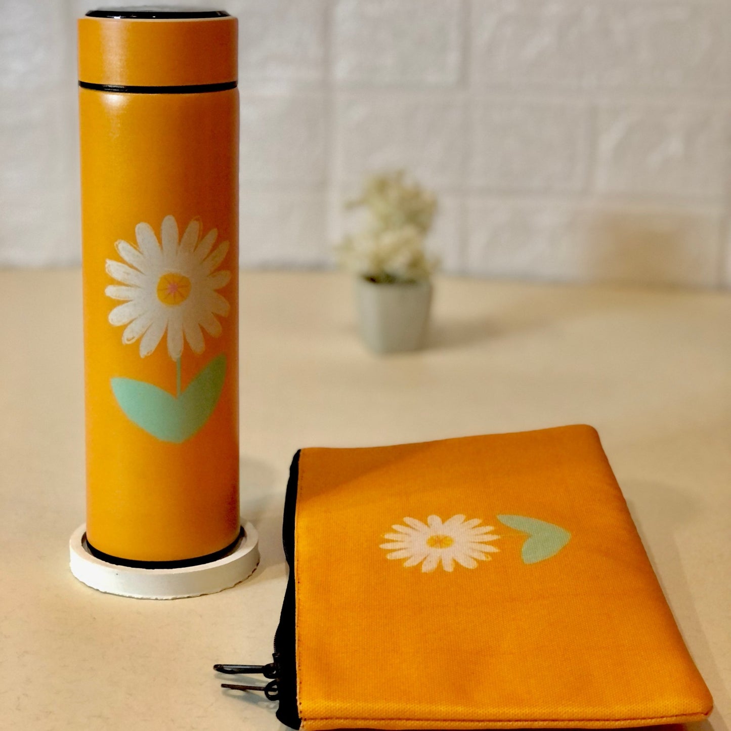 Yellow Petal Water Bottle Pouch - BREACHIT