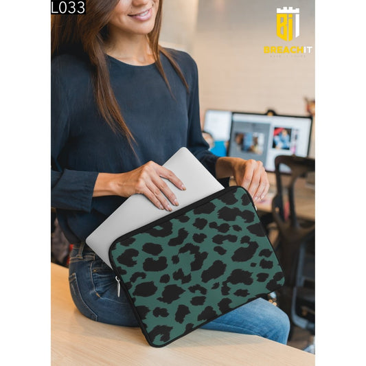 L033 Green Black Cheetah Laptop Sleeve - BREACHIT