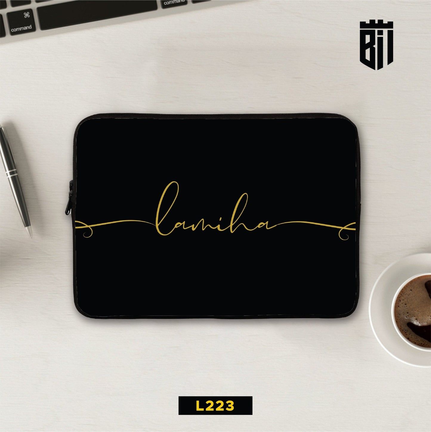 L223 Black Gold Name Laptop Sleeve - BREACHIT